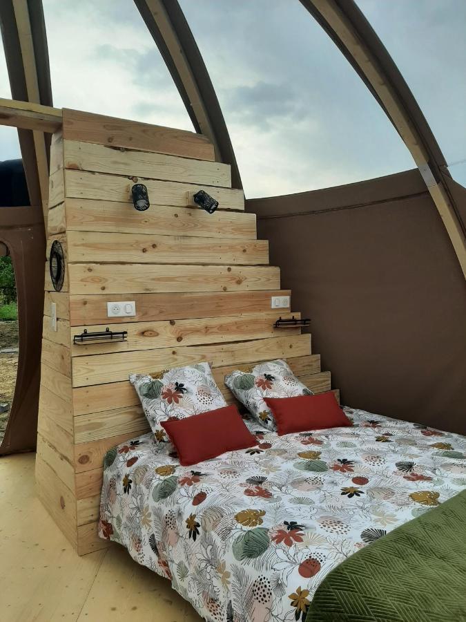 A L'Aube Des Sens Hotell Bailly-le-Franc Exteriör bild